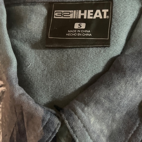 32 Degrees Ladies' Cozy Knit Button-Up Shirt - Picture 4 of 5